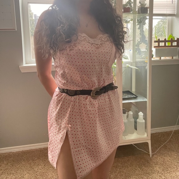 Rare Vintage Victoria’s Secret Heart Print Slip with high leg slit, lace bow - Picture 2 of 6